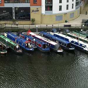 Leeds Leeds (West Yorkshire)