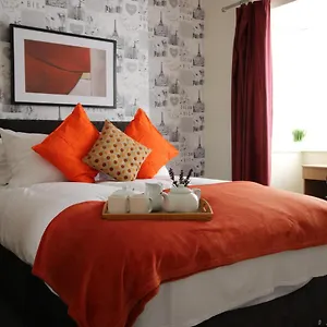 Spacious House In - Sleeps 10 Cleethorpes